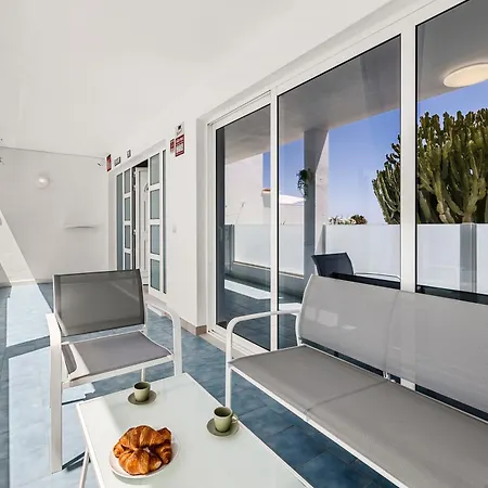 Home2book Cute Alexia Puerto Del Carmen, Terrace * Πουέρτο Ντελ Κάρμεν